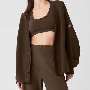 Alo Yoga Scholar Cardigan Sweater Expresso M